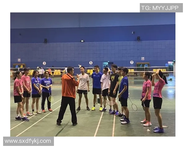 广州羽毛球队在赛场上的节奏变化与战术得失分析